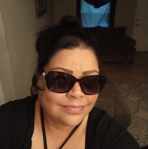 Meet your Posher, Bertha